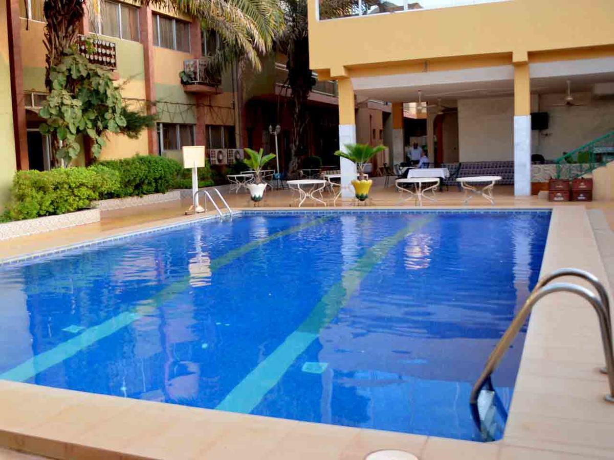 Hotel Palm Beach Ouagadougou Ngoại thất bức ảnh